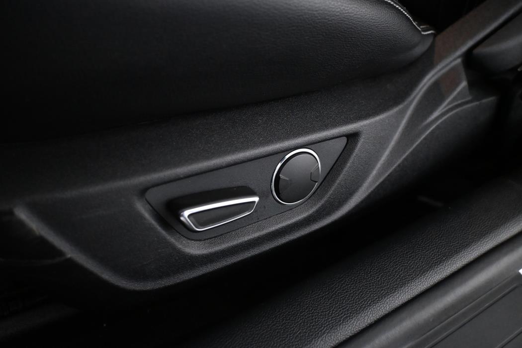 FORD Mustang 2016