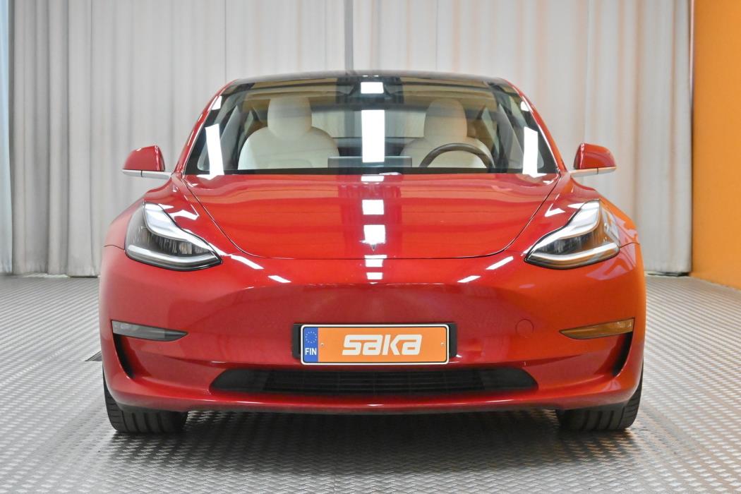 TESLA Model 3 2019