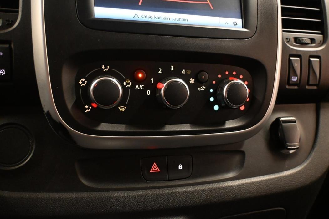 RENAULT Trafic 2021