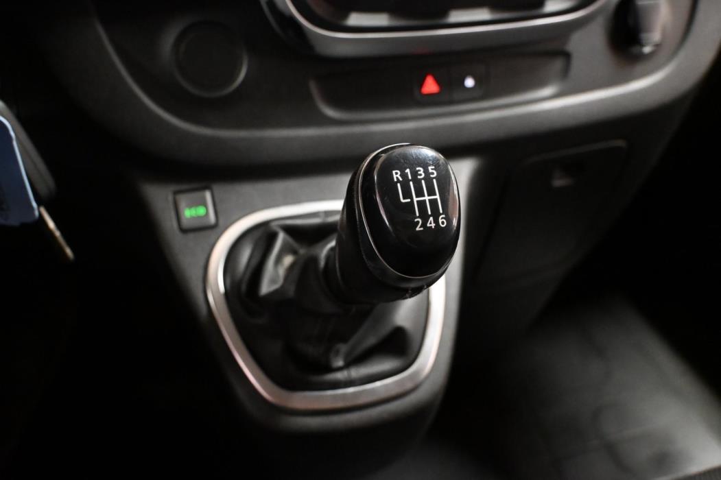 RENAULT Trafic 2021