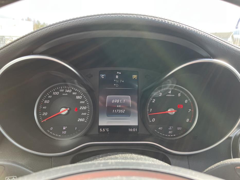 MERCEDES-BENZ C 2016