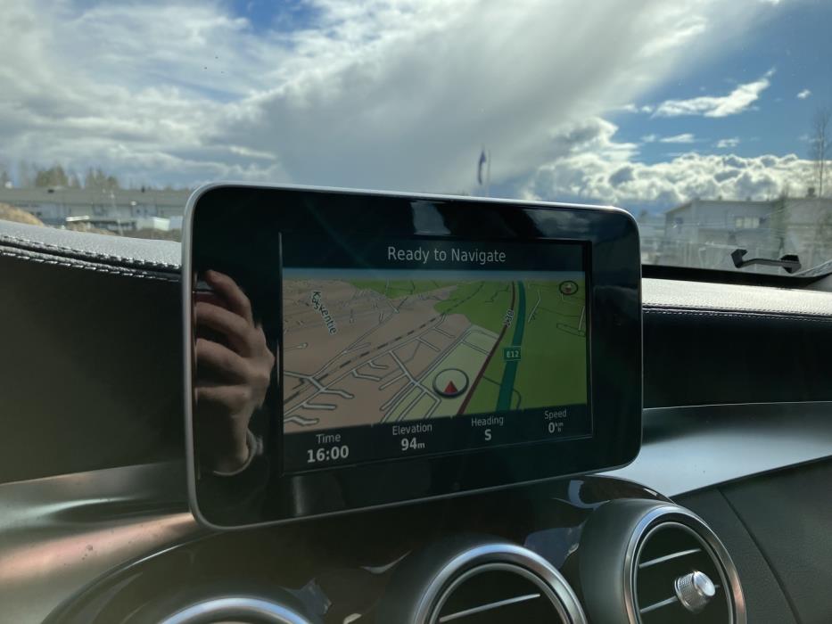 MERCEDES-BENZ C 2016