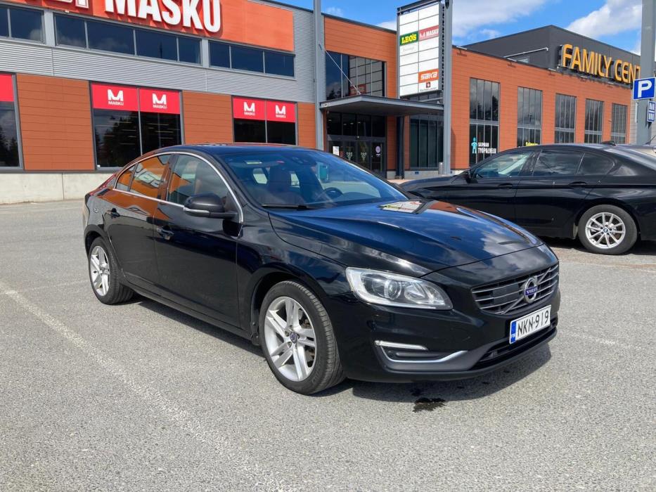 VOLVO S60 2017