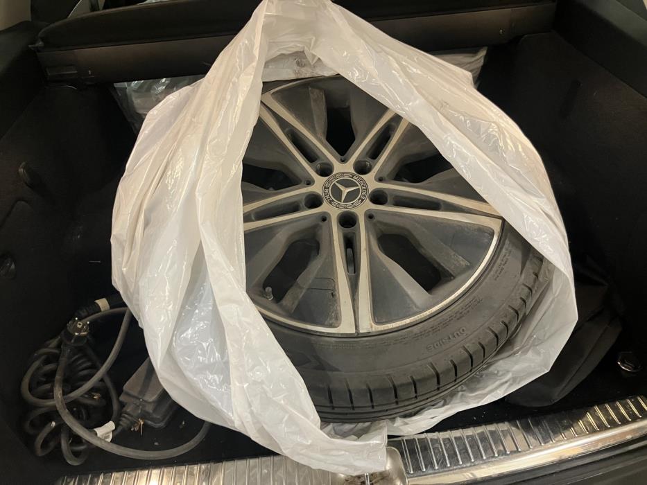 MERCEDES-BENZ C 2020