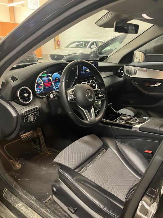 MERCEDES-BENZ C 2020