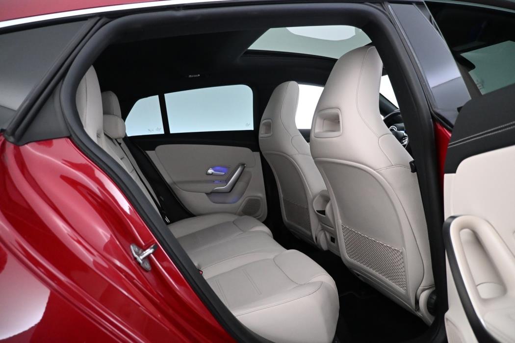 MERCEDES-BENZ CLA 2022