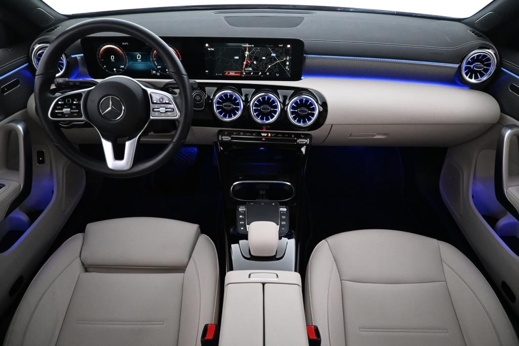 MERCEDES-BENZ CLA 2022