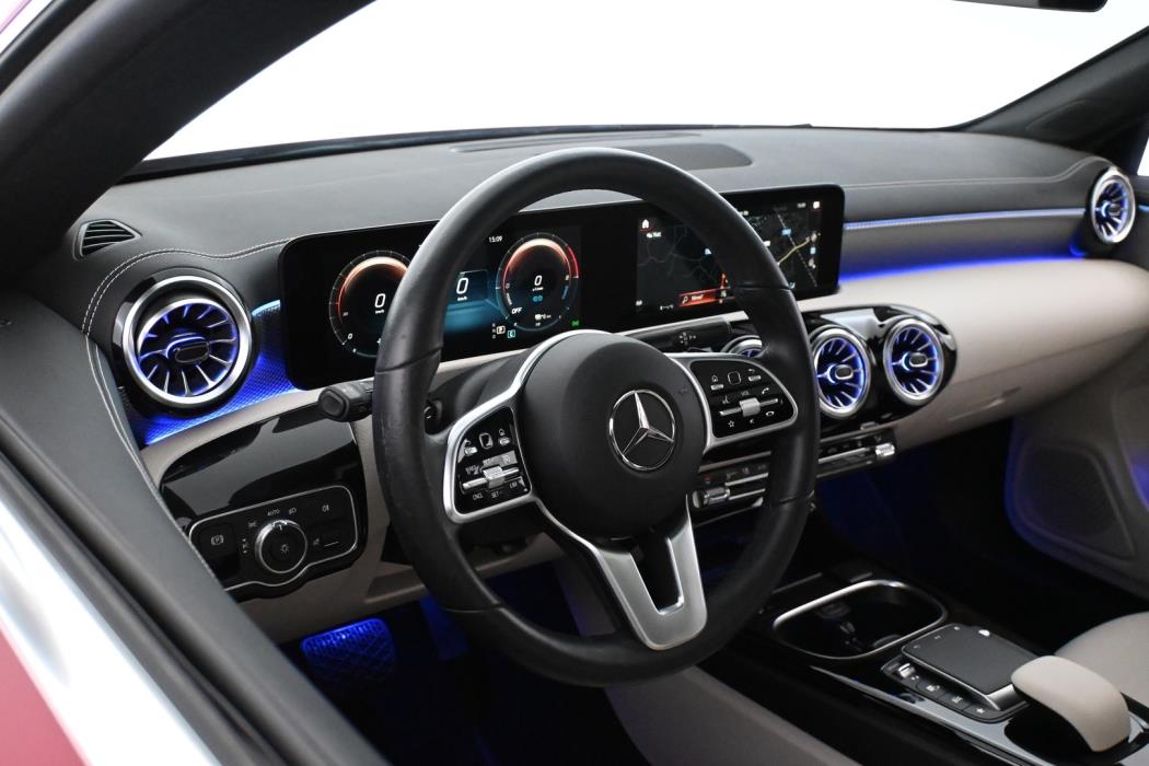 MERCEDES-BENZ CLA 2022