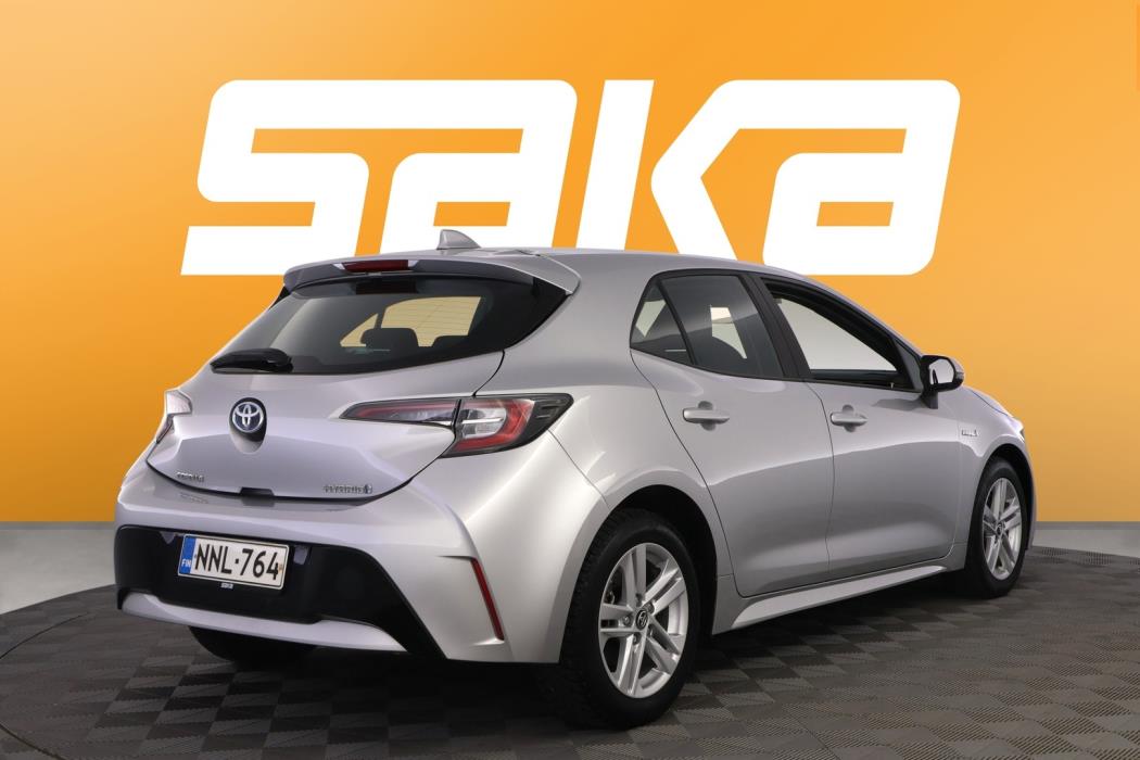 TOYOTA Corolla 2019