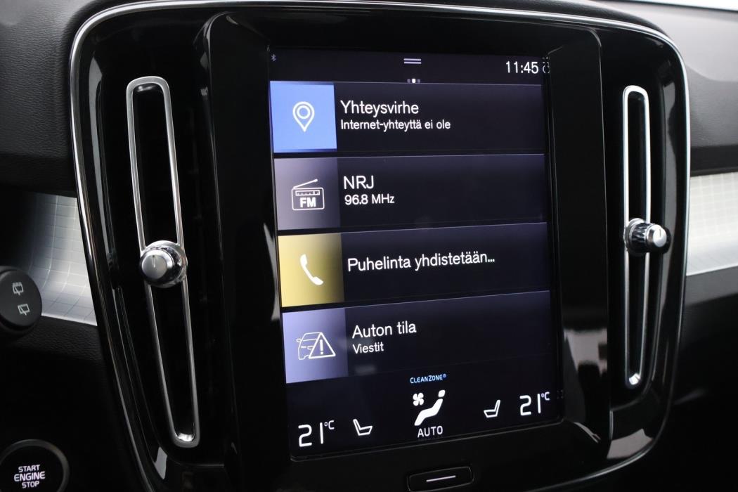 VOLVO XC40 2020