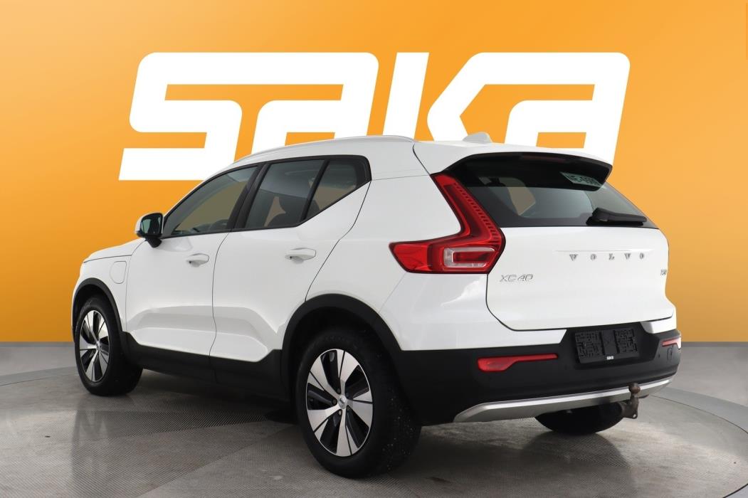 VOLVO XC40 2020