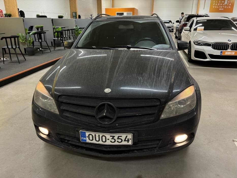 MERCEDES-BENZ C 2011