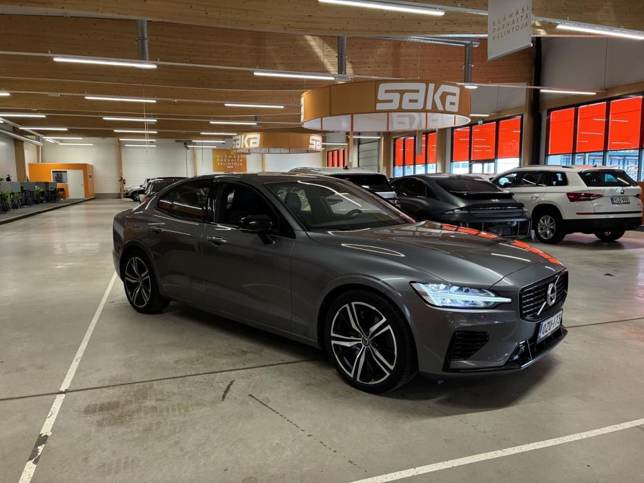 VOLVO S60 2021