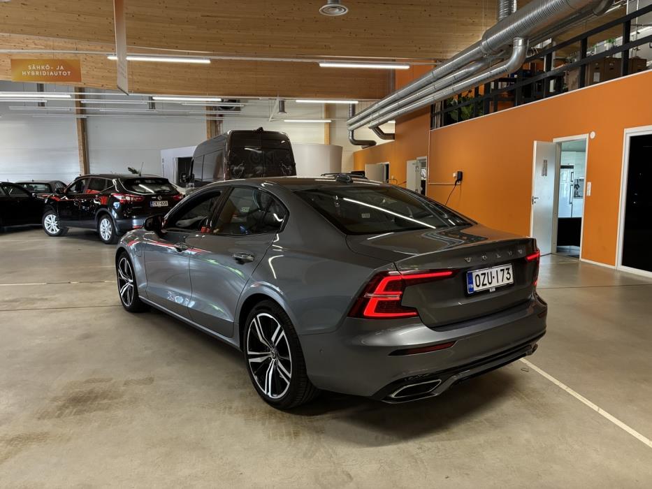 VOLVO S60 2021