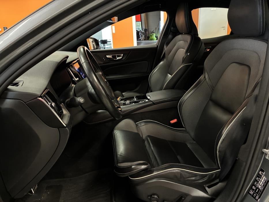 VOLVO S60 2021