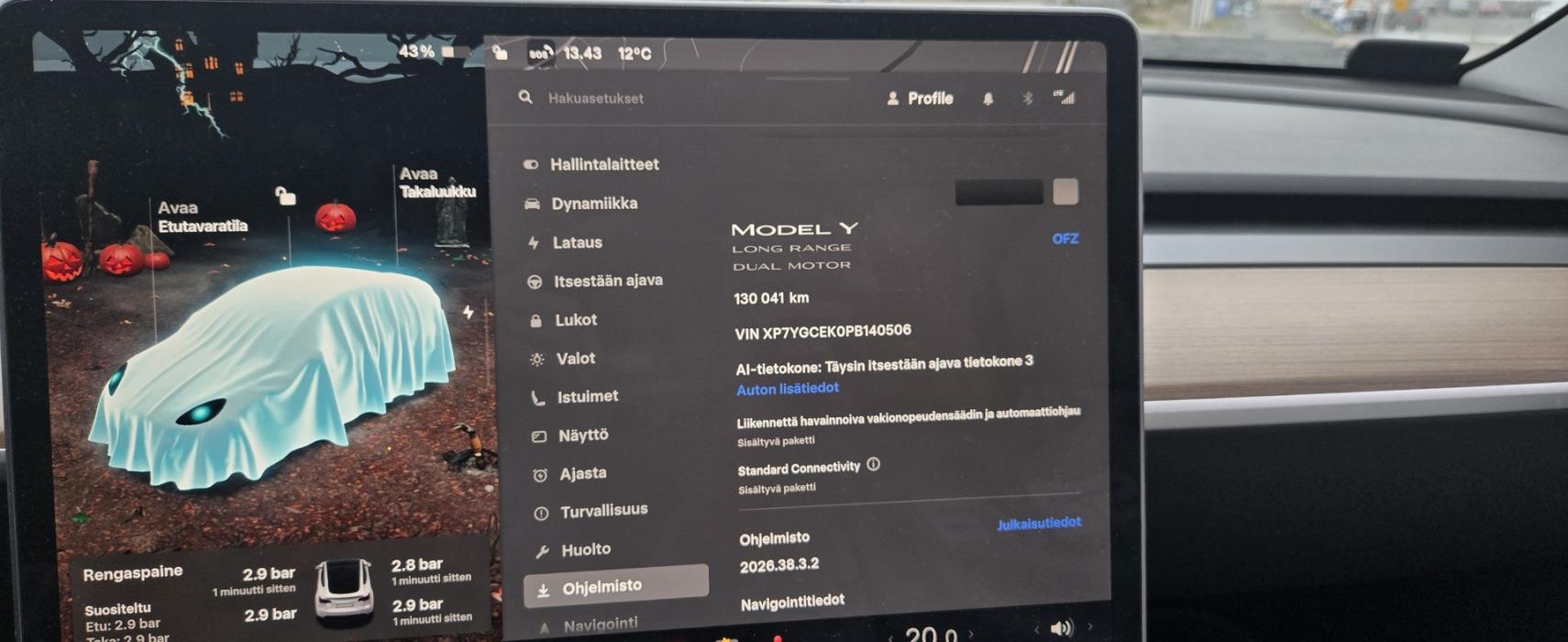 TESLA Model Y 2023