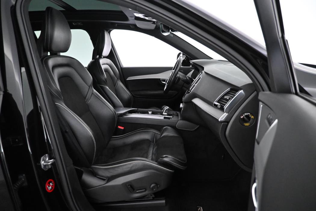 VOLVO XC90 2018
