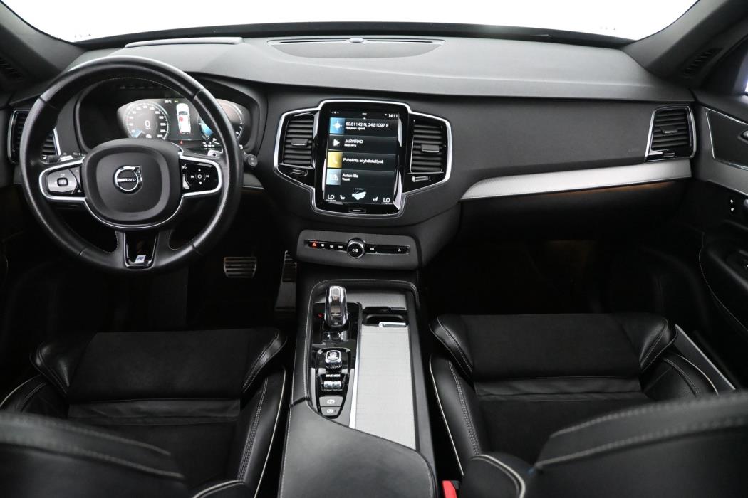 VOLVO XC90 2018