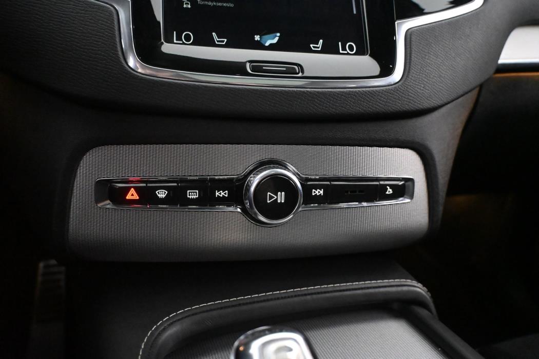 VOLVO XC90 2018