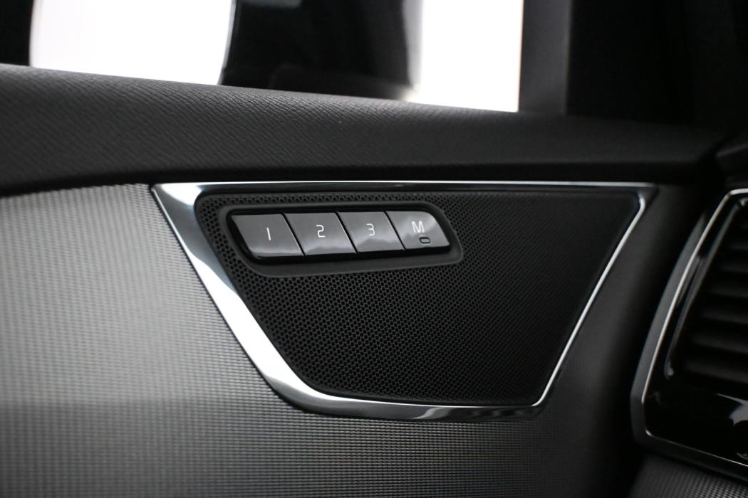 VOLVO XC90 2018