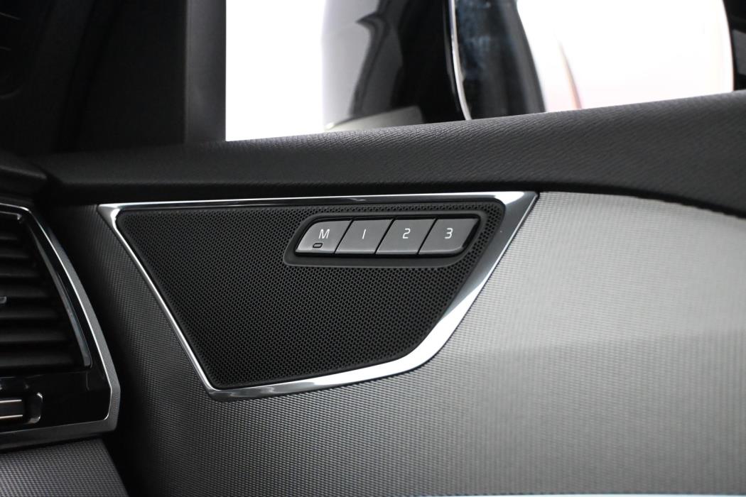VOLVO XC90 2018