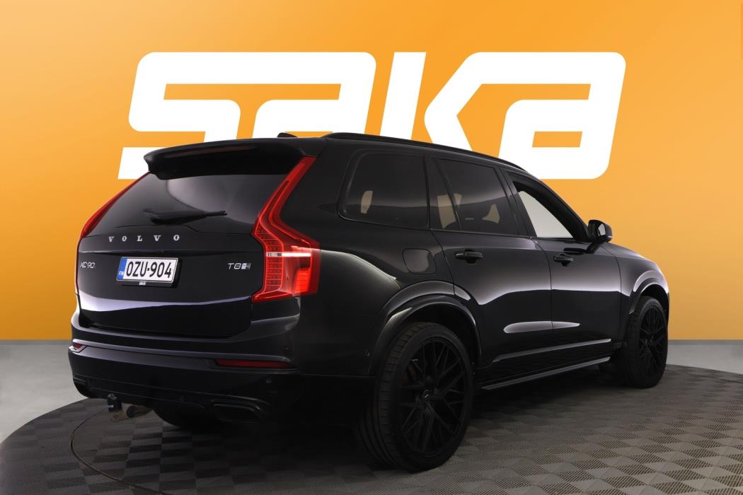 VOLVO XC90 2018
