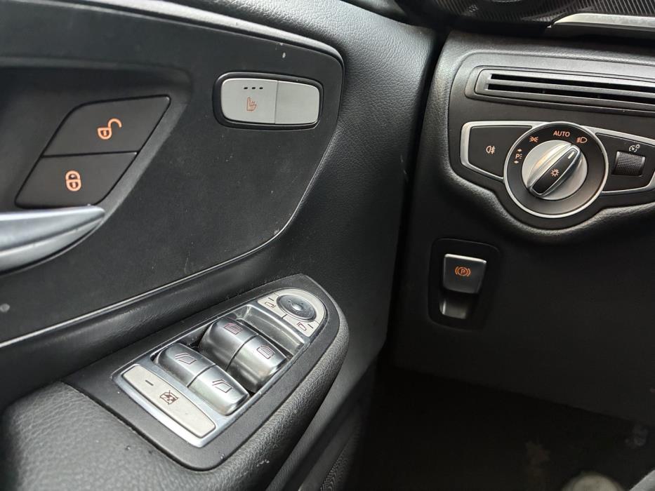 MERCEDES-BENZ V 2018