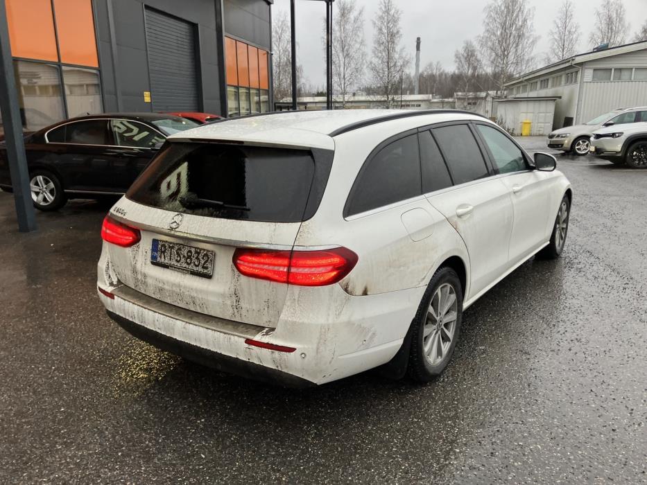 MERCEDES-BENZ E 2018