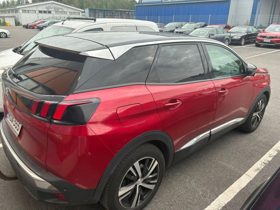 PEUGEOT 3008 2019