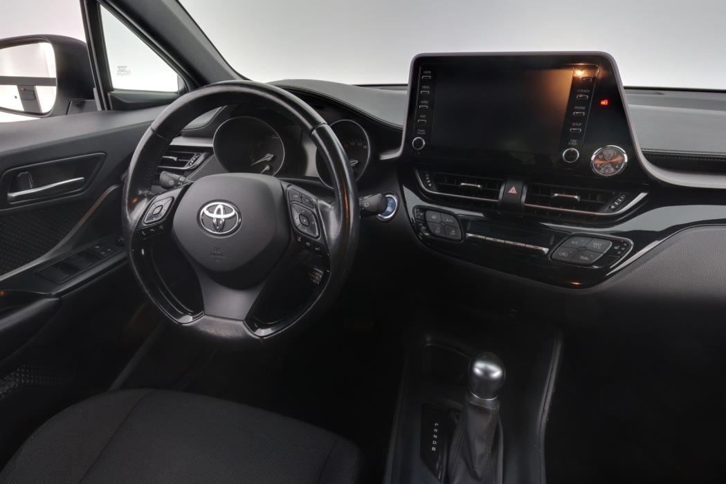 TOYOTA C-HR 2021