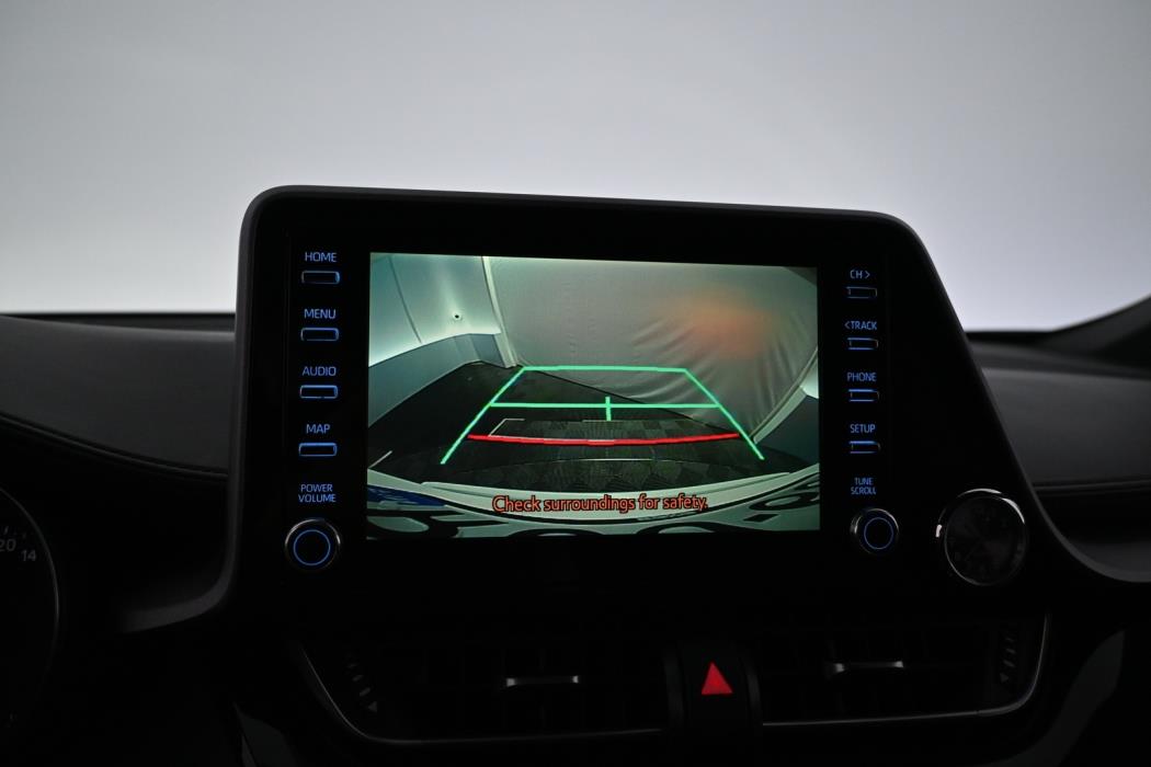 TOYOTA C-HR 2021
