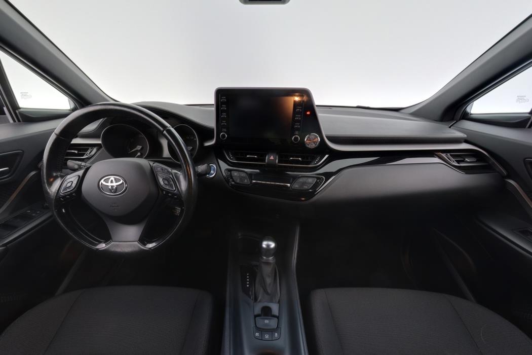 TOYOTA C-HR 2021