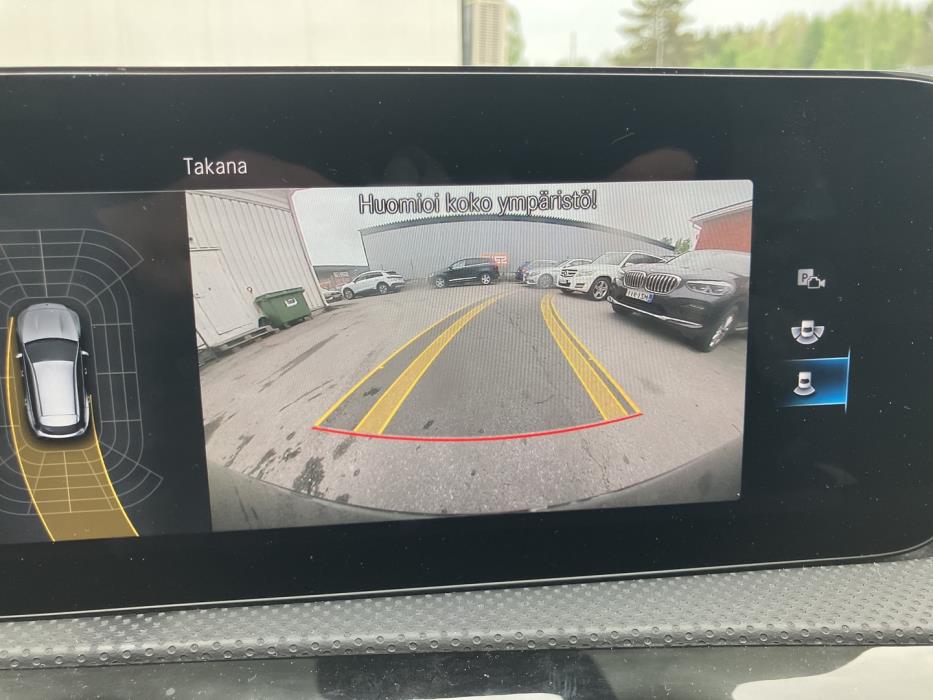 MERCEDES-BENZ CLA 2023