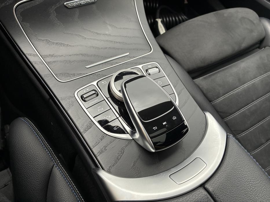 MERCEDES-BENZ C 2020
