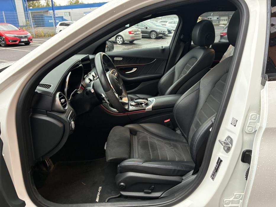 MERCEDES-BENZ C 2020