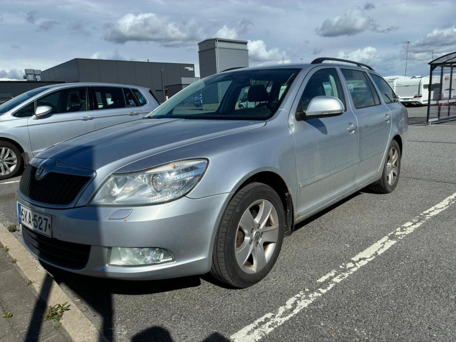 SKODA Octavia 2010