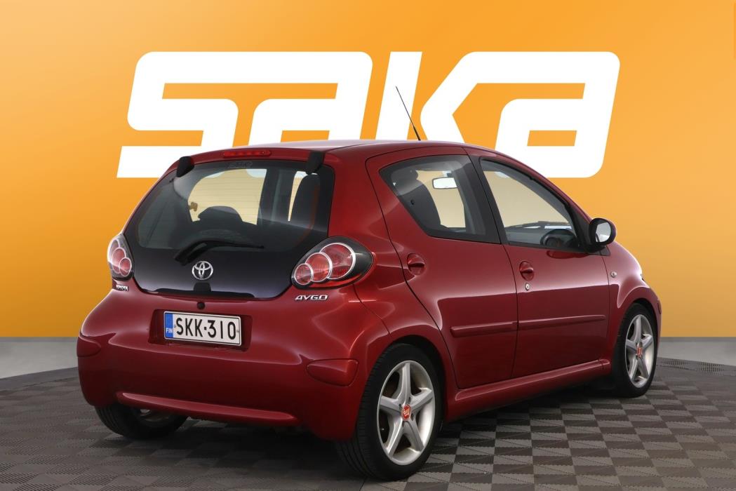 TOYOTA AYGO 2010