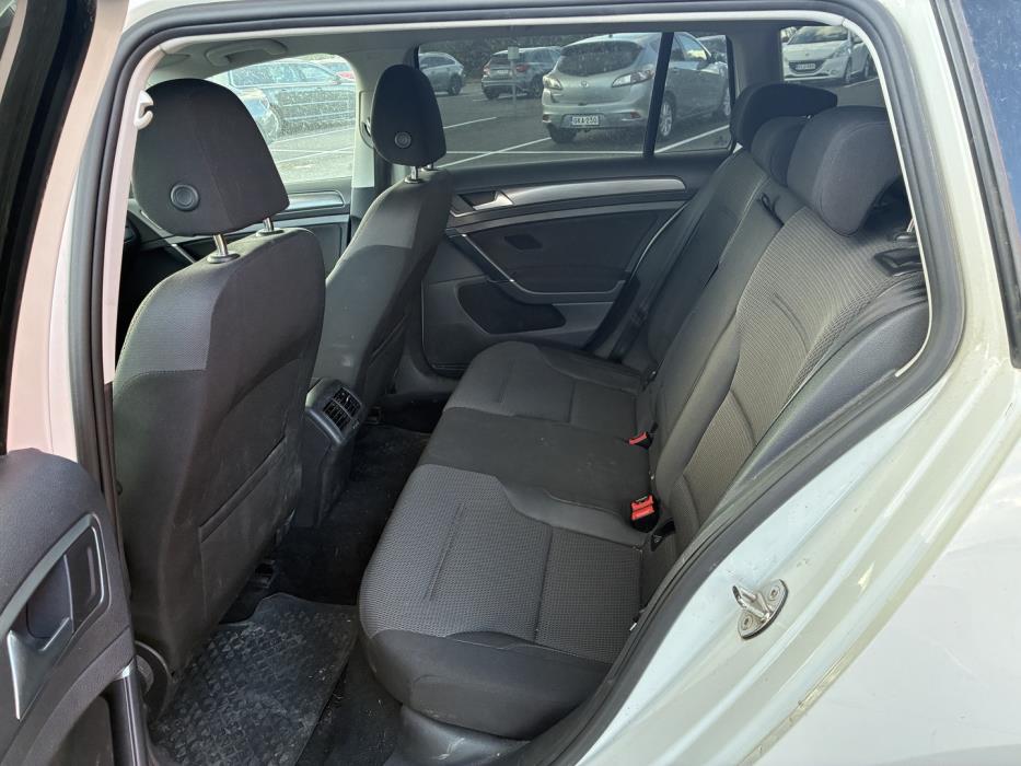 VOLKSWAGEN Golf 2018