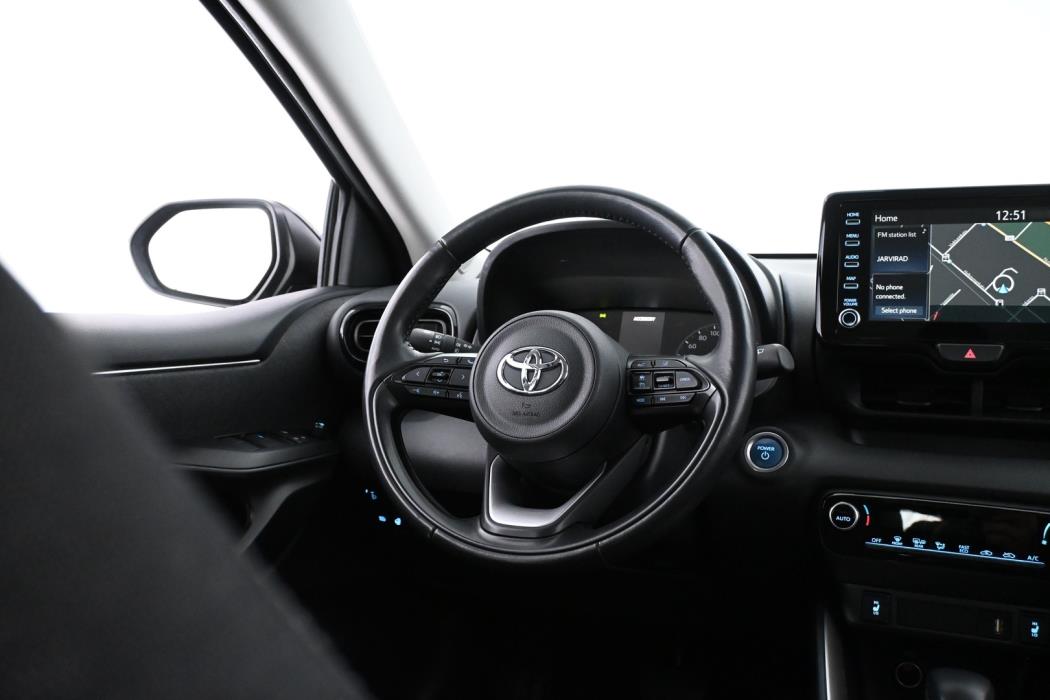TOYOTA Yaris 2022