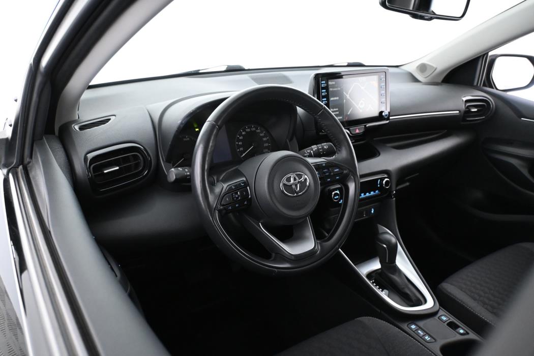 TOYOTA Yaris 2022