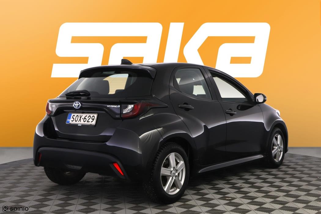 TOYOTA Yaris 2022