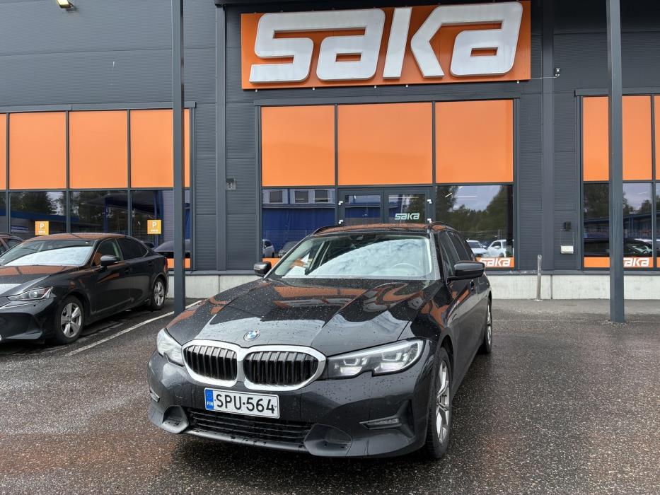 BMW 330 2020