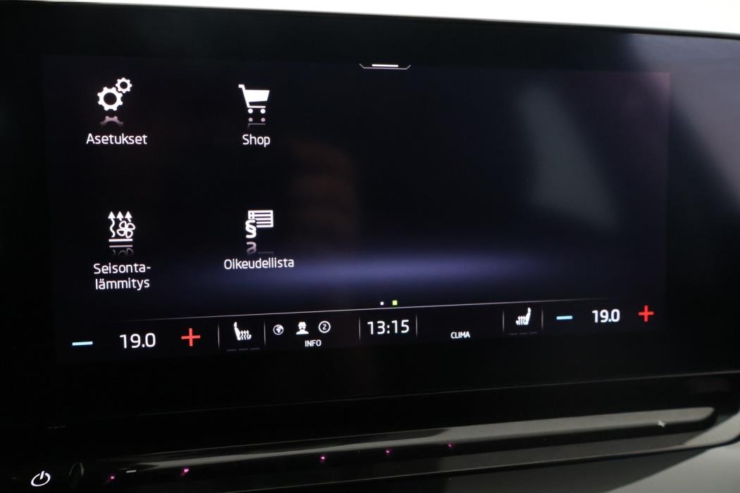 SKODA Octavia 2021