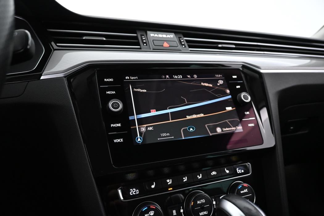 VOLKSWAGEN Passat 2020