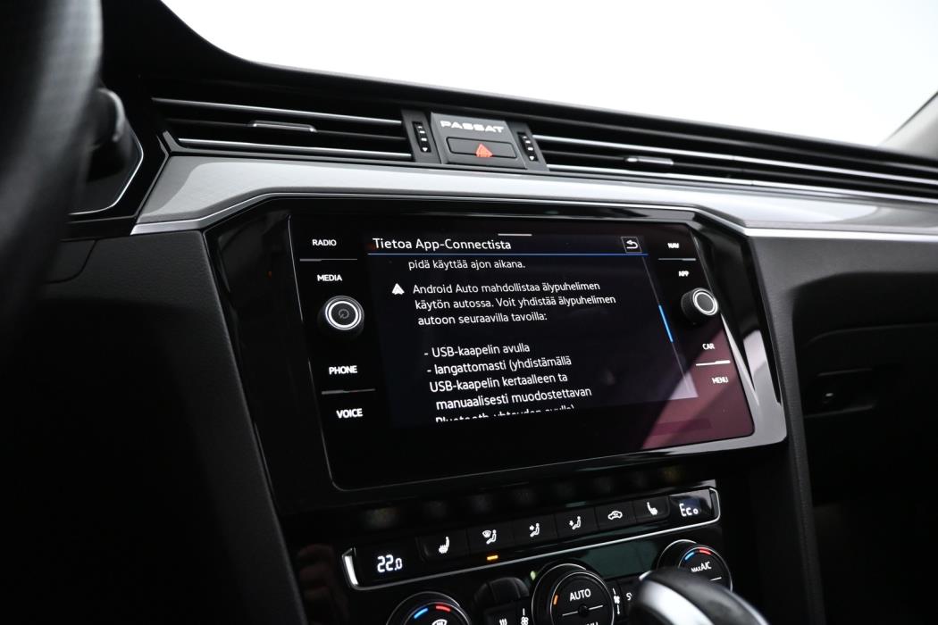 VOLKSWAGEN Passat 2020