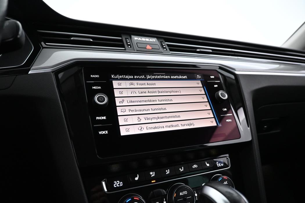 VOLKSWAGEN Passat 2020