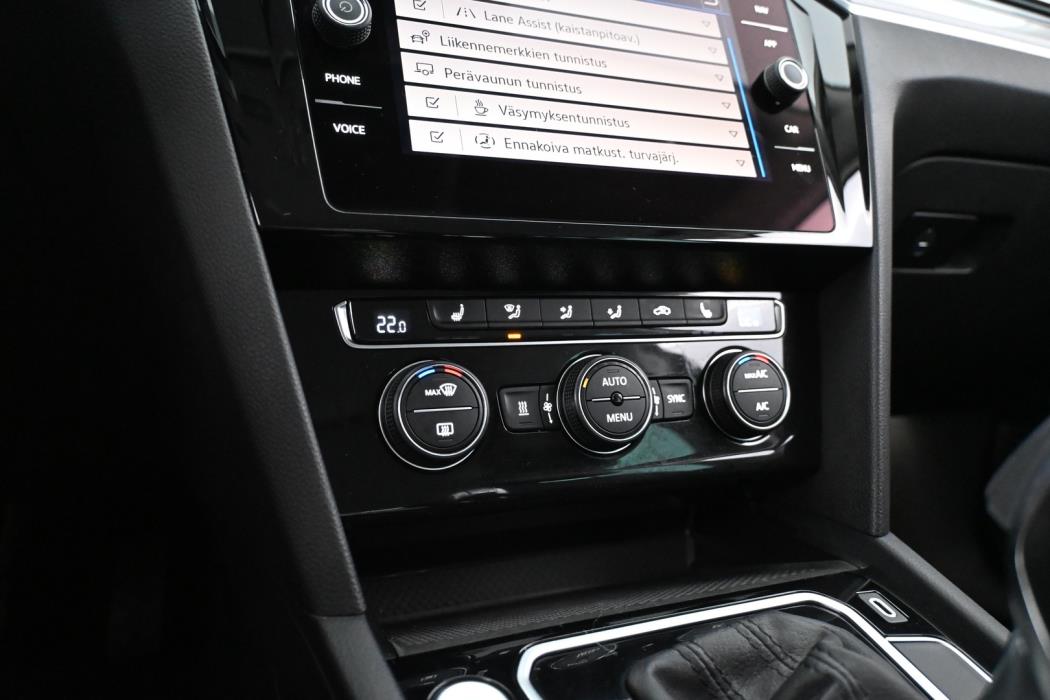 VOLKSWAGEN Passat 2020