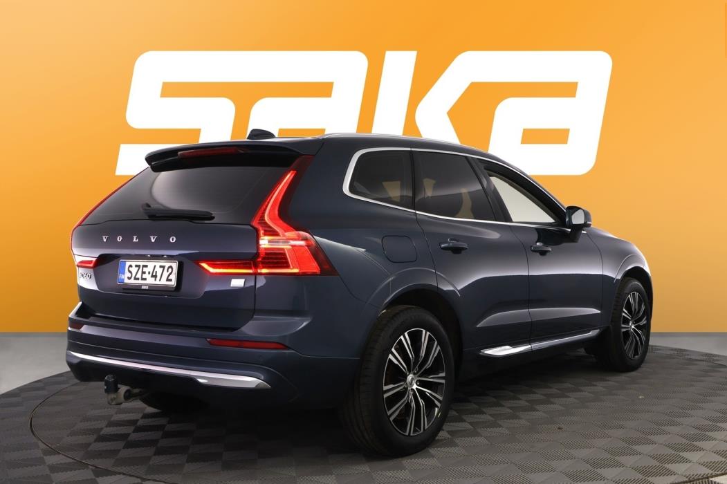 VOLVO XC60 2022