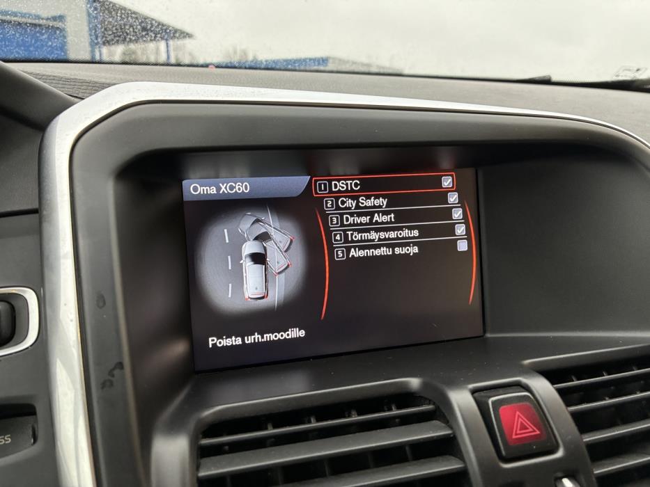 VOLVO XC60 2013