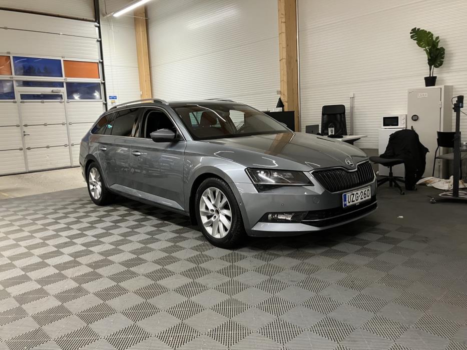 SKODA Superb 2017